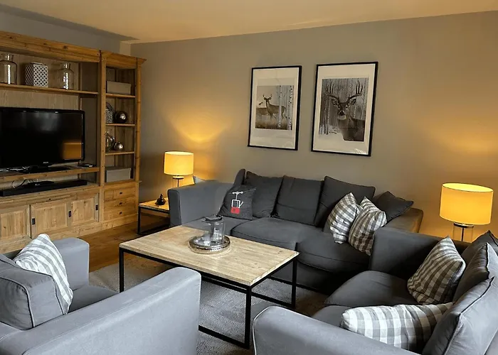 3Br Duplex Flat - 300M - City Express Gondola - What\'App - 0034-635-520-036 - For Reservations!!